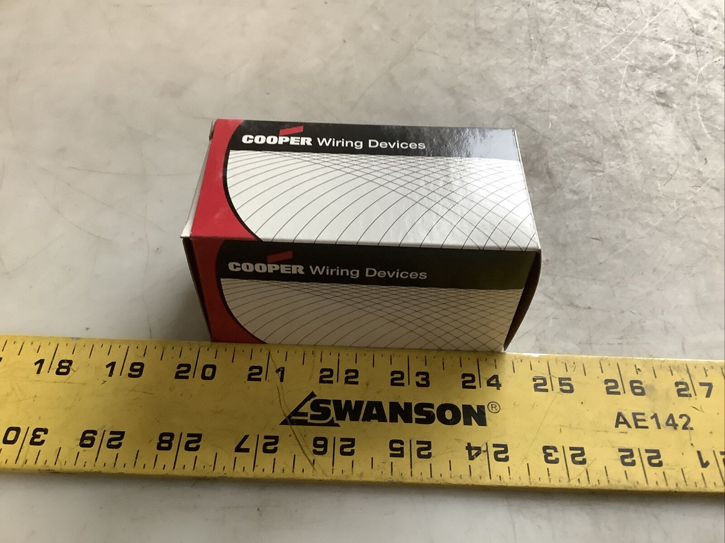 COOPER 7314C TWIST-LOCK CONNECTOR GRAY 3P 3W 373