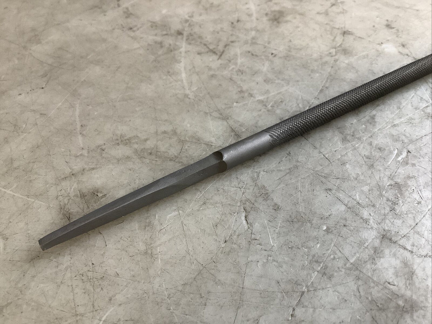 ALFA TOOLS F65021 BASTARD CUT ROUND FILE 8IN 373 - QTY 10