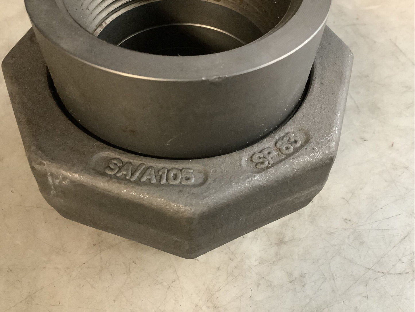 BONNEY 3000 2-1/2 SP-83 UNION 373