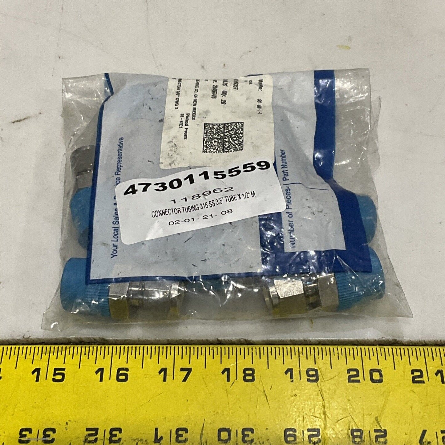 SWAGELOK SS-600-1-8 MALE CONNECTOR 3/8” SWG X 1/2” MNPT LOT OF 10 373