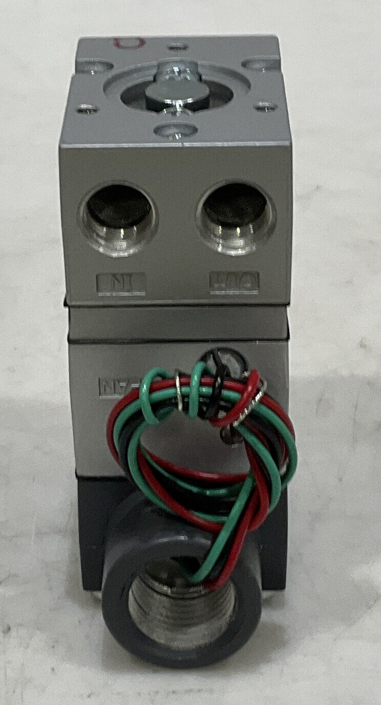 CONTROLAIR 550-CDA 0-5V 3-27PSI ELECTRONIC PRESSURE REGULATOR 373