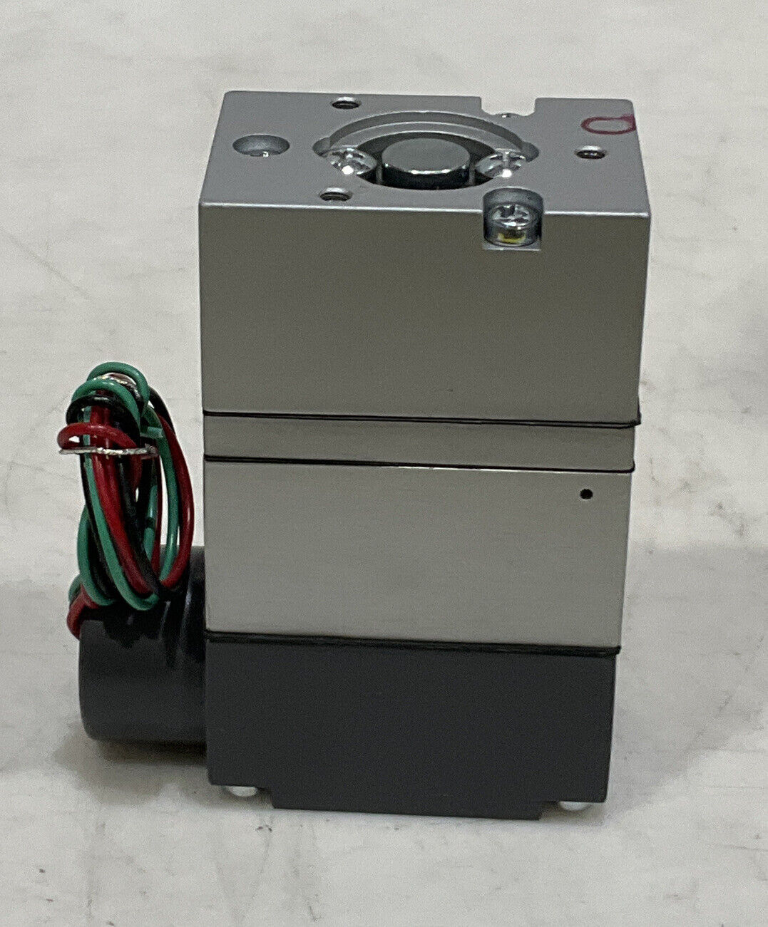 CONTROLAIR 550-CDA 0-5V 3-27PSI ELECTRONIC PRESSURE REGULATOR 373