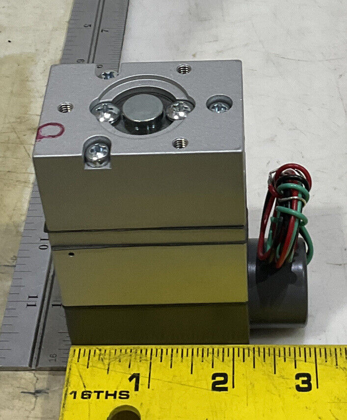 CONTROLAIR 550-CDA 0-5V 3-27PSI ELECTRONIC PRESSURE REGULATOR 373