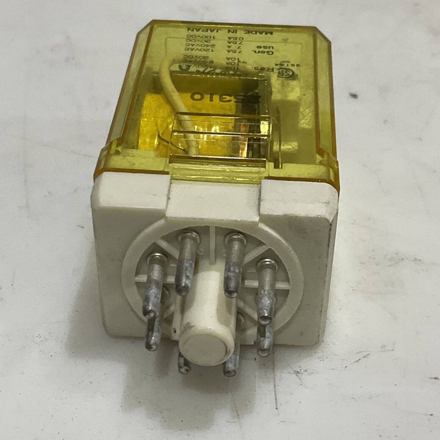 IDEC RR2P-U RELAY 8 PIN LOT OF 4 373
