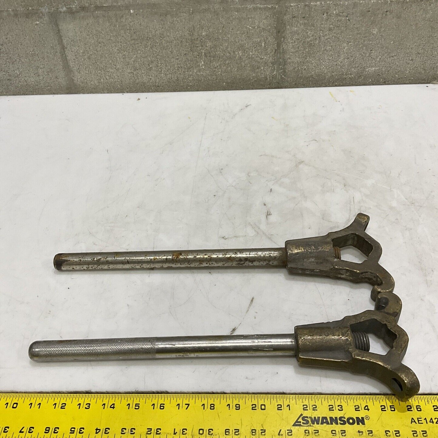 ELKHART S-454 ADJUSTABLE SPANNER WRENCH 2-1/2" BRASS LOT OF 2 373