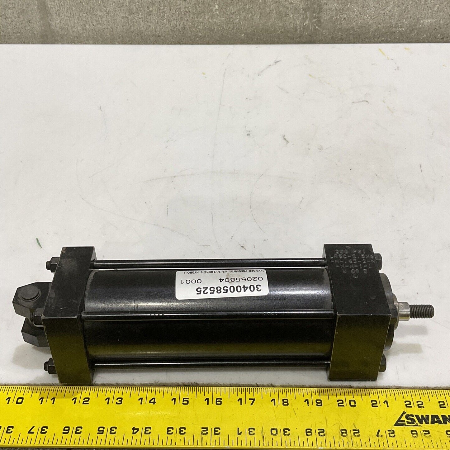 HYDRO-LINE LR5C-2.5X6-N-.63-2-N-N-N-1-1 PNEUMATIC CYLINDER 2-1/2” B 6” S 373