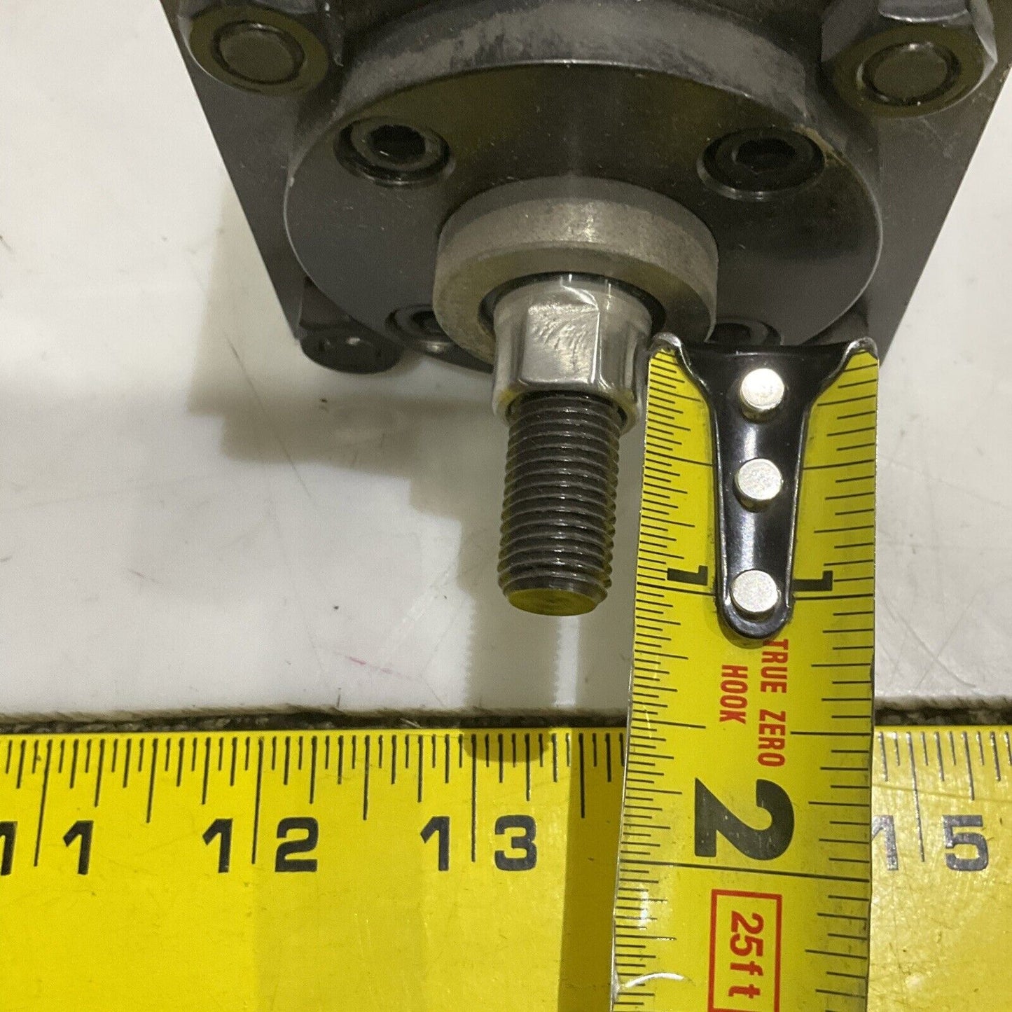 HYDRO-LINE LR5C-2.5X6-N-.63-2-N-N-N-1-1 PNEUMATIC CYLINDER 2-1/2” B 6” S 373