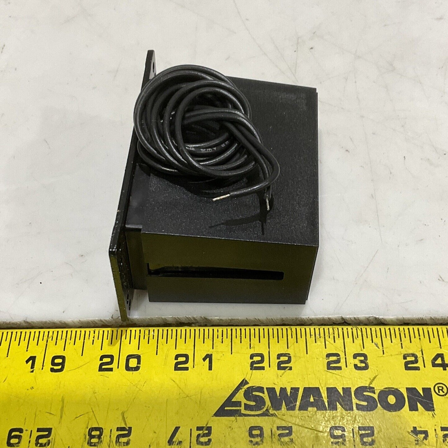 REDINGTON 21-1016 FE 142 COUNTER 115 VAC 60HZ 8W 373