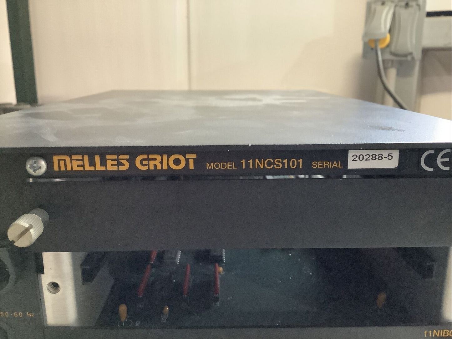 MELLES GRIOT 11NCS101 NANOMOTION II CONTROLLER