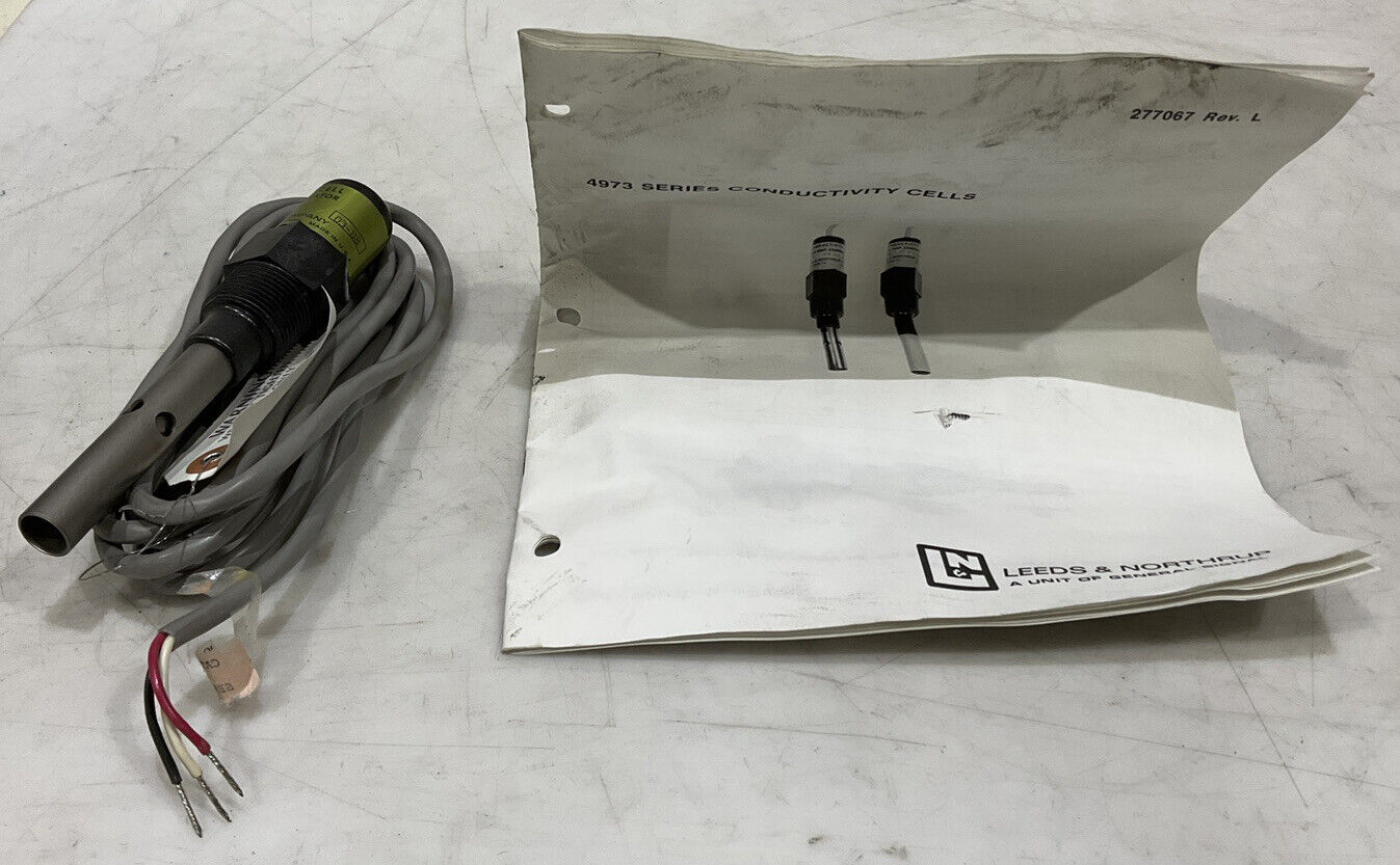 LEEDS AND NORTHRUP 4973-001-305-7-000 CONDUCTIVITY CELL 373