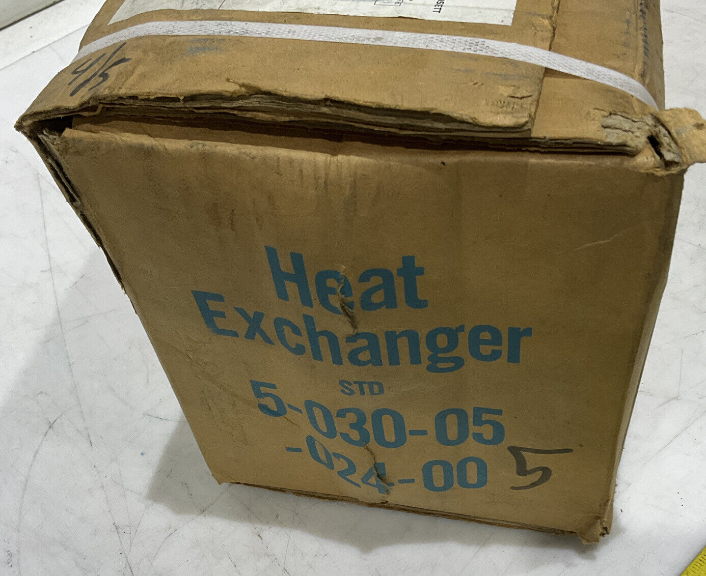 ITT 5-030-05-024-00 HEAT EXCHANGER 373
