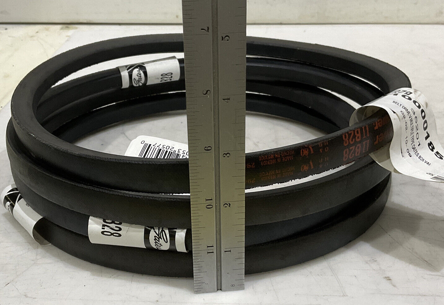 GATES B28 BELT LOT OF 4 373