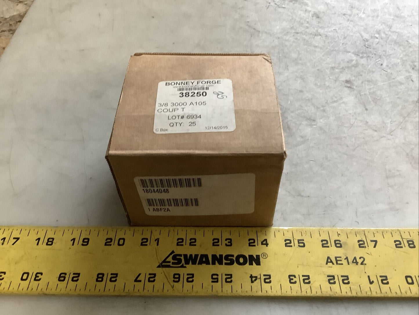 BONNEY FORGE 38250 THREADED COUPLING 3/8IN 3000 A105 373 - QTY 25