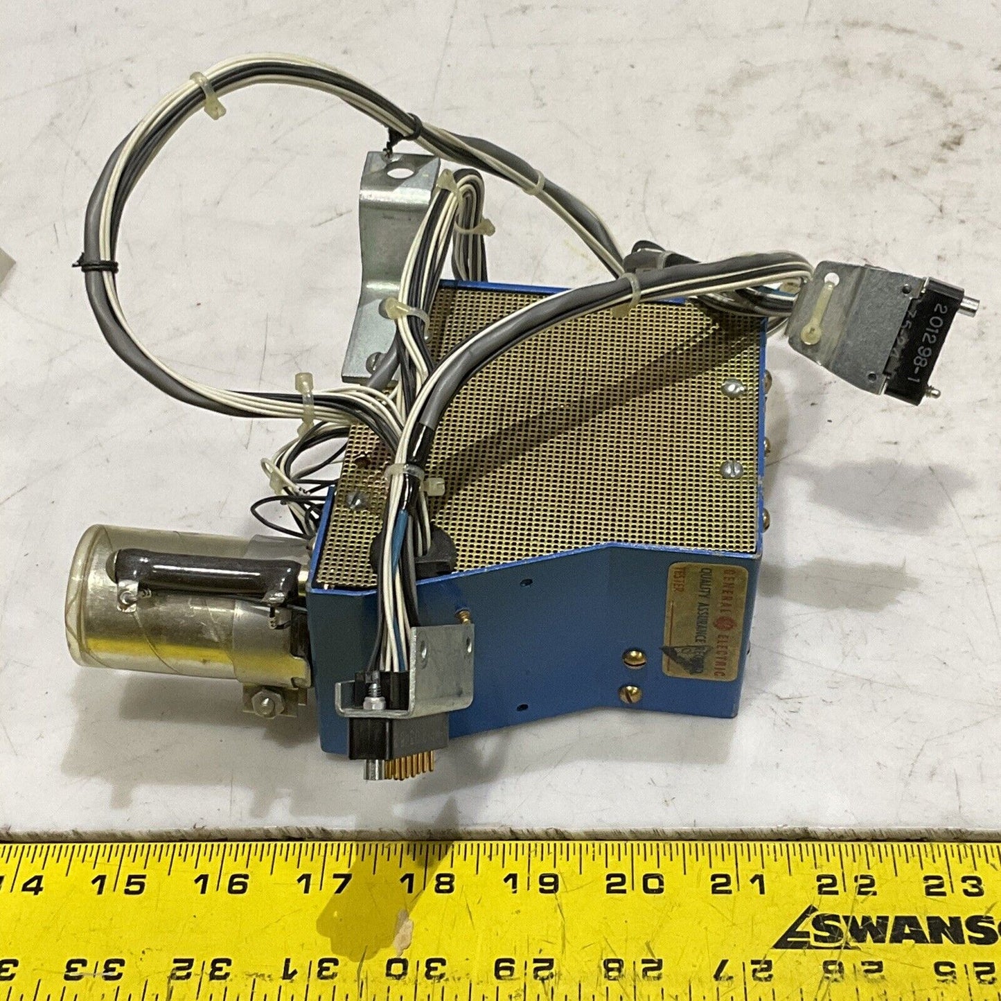 GENERAL ELECTRIC 015C9262 G-1 POWER SENSOR 800 A 60 CYCLE CONTINUOS 373