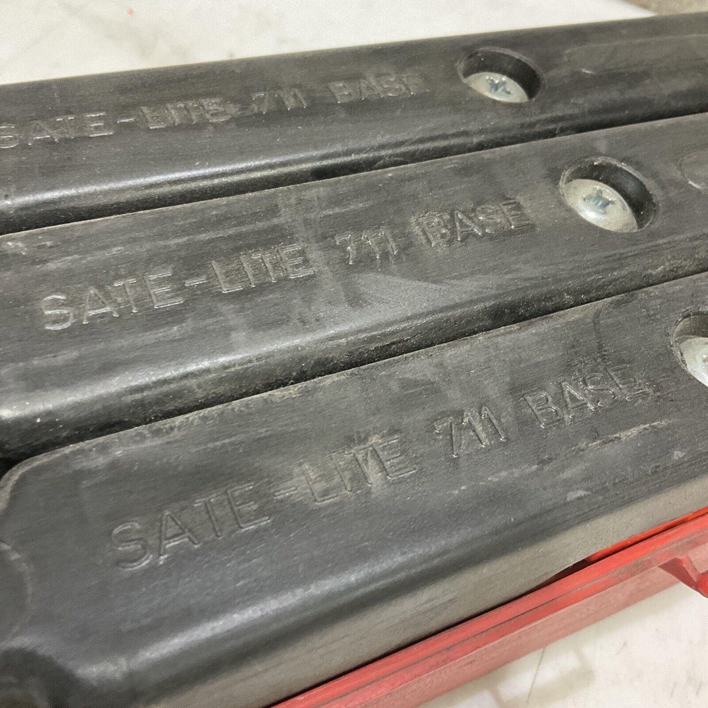 GROTE 71422 SAE-W4-74 PROLUX 3-PIECE TRIANGLE FLARE WARNING KIT 373