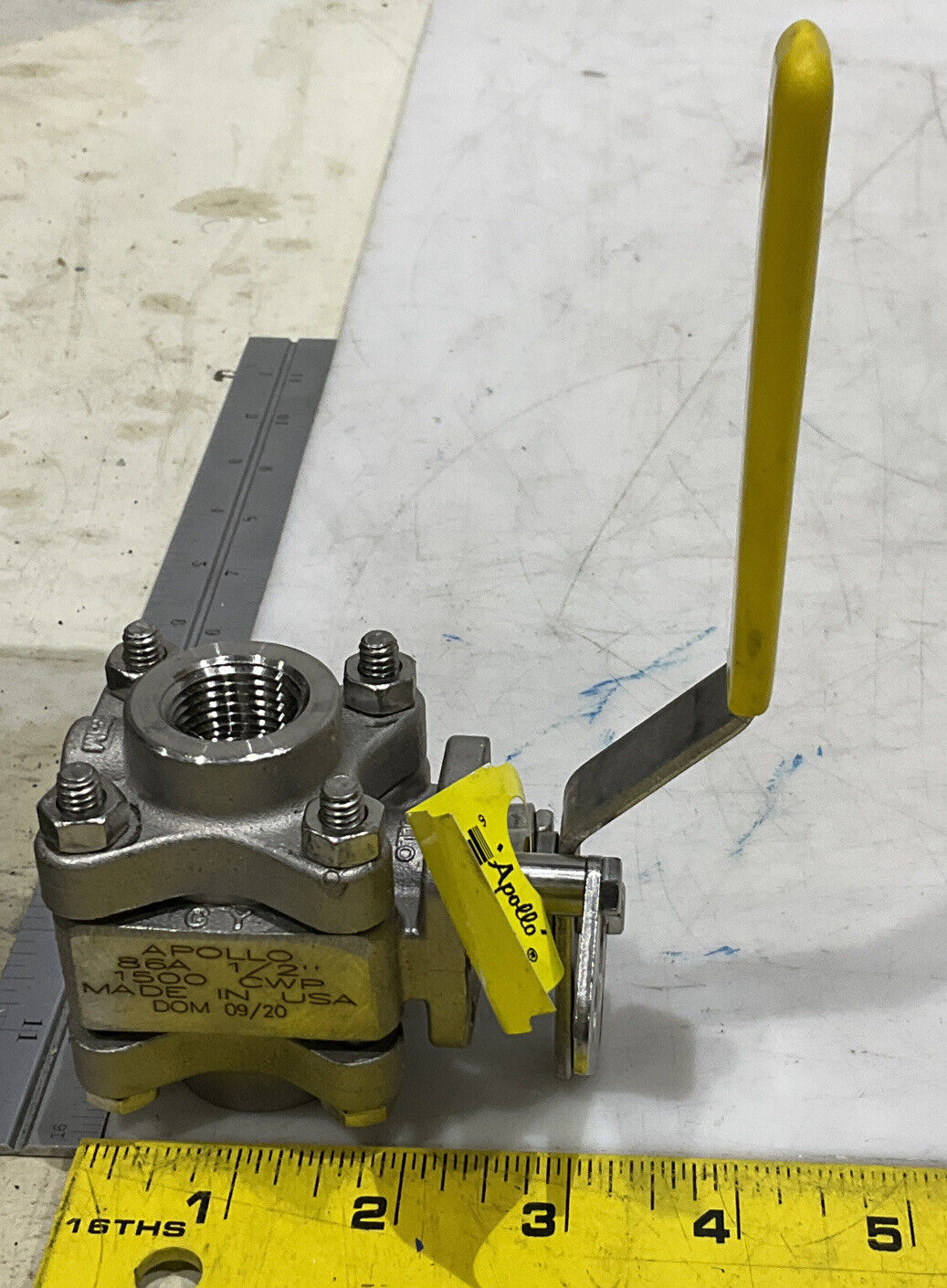 APOLLO 1/2" 86A-103-01 CF8M BALL VALVE 373