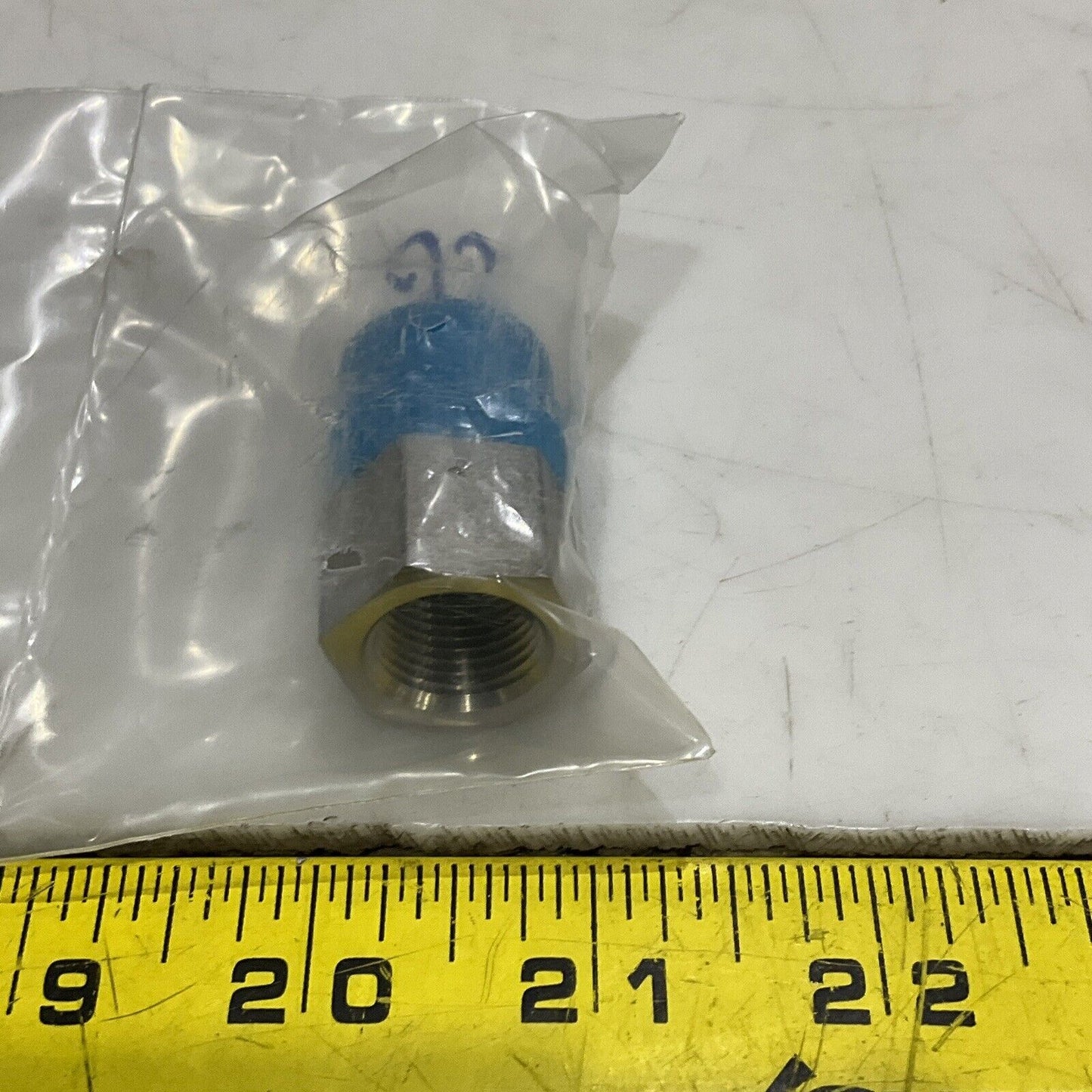 SWAGELOK SS-8-RB-6 REDUCING PIPE BUSHING 316 SS 1/2” X 3/8” LOT OF 3 373