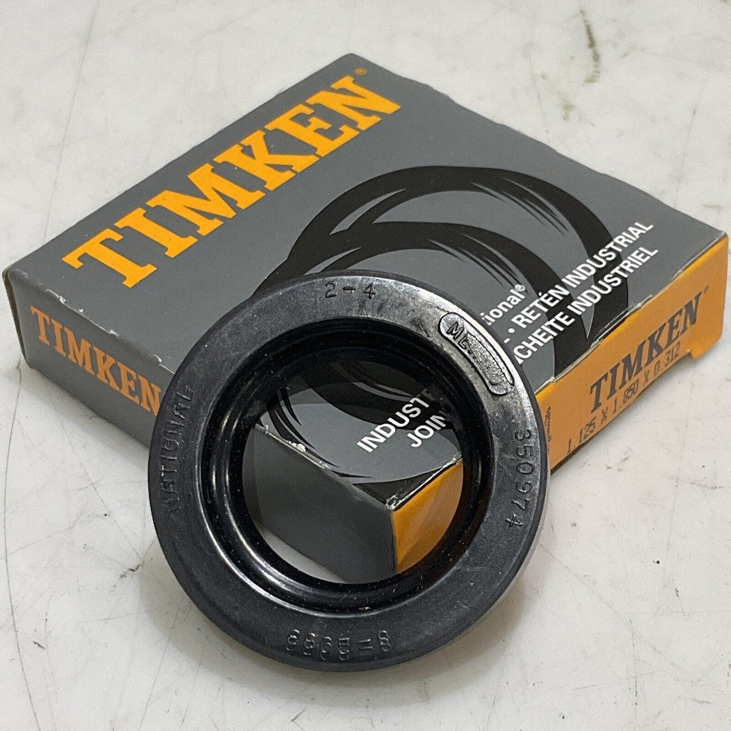 TIMKEN 350974 INDUSTRIAL SEAL LOT OF 8 373