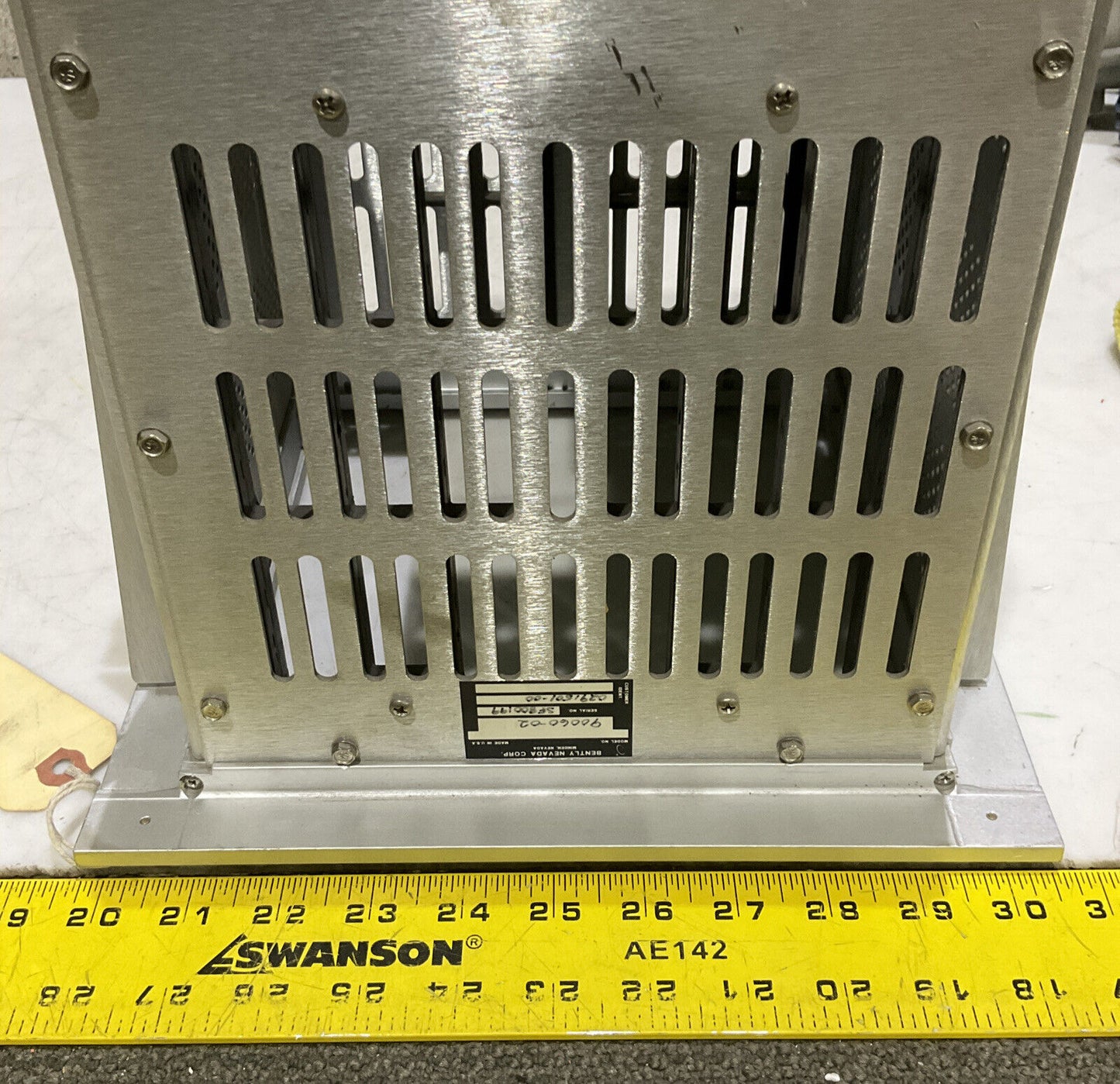 BENTLY NEVADA CORP. 90060-02 RACK CHASSIS 373