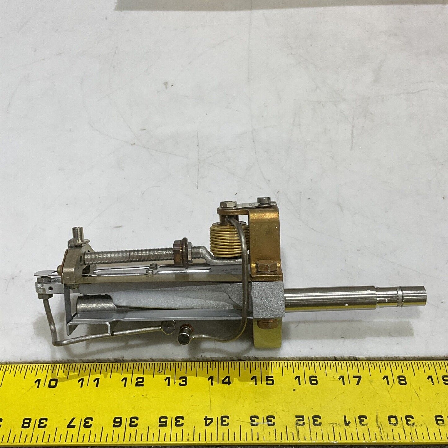 FOXBORO N0999SH BALANCE UNIT 13 A 1500 PSI 373