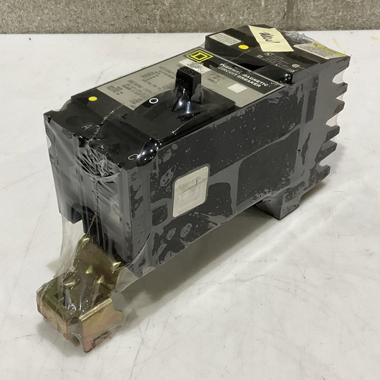 SQUARE D FH26030AC THERMAL-MAGNETIC CIRCUIT BREAKER 30A 60HZ 600VAC 250VDC 373