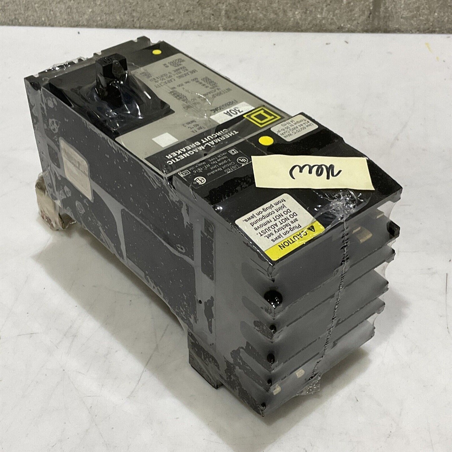 SQUARE D FH26030AC THERMAL-MAGNETIC CIRCUIT BREAKER 30A 60HZ 600VAC 250VDC 373