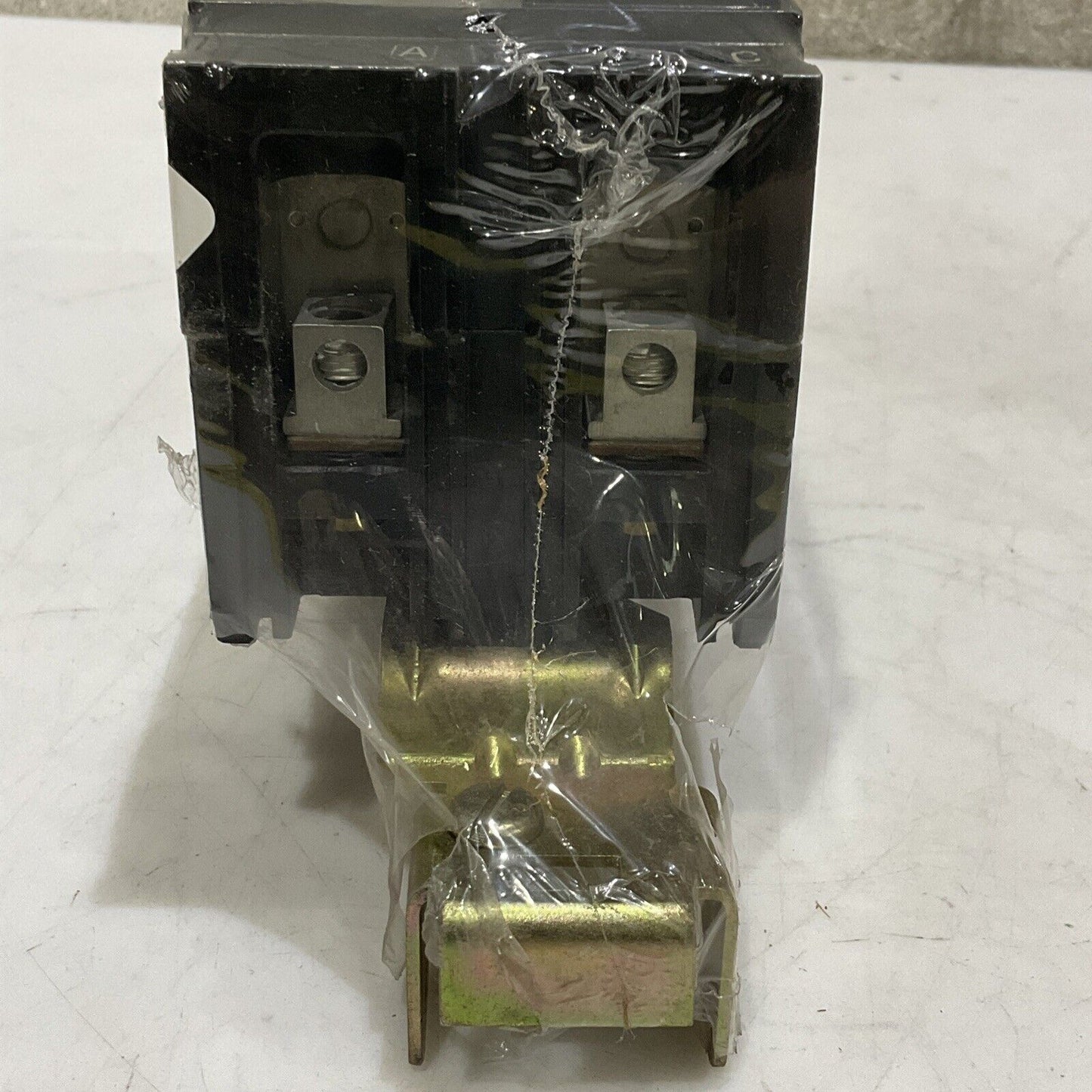 SQUARE D FH26030AC THERMAL-MAGNETIC CIRCUIT BREAKER 30A 60HZ 600VAC 250VDC 373