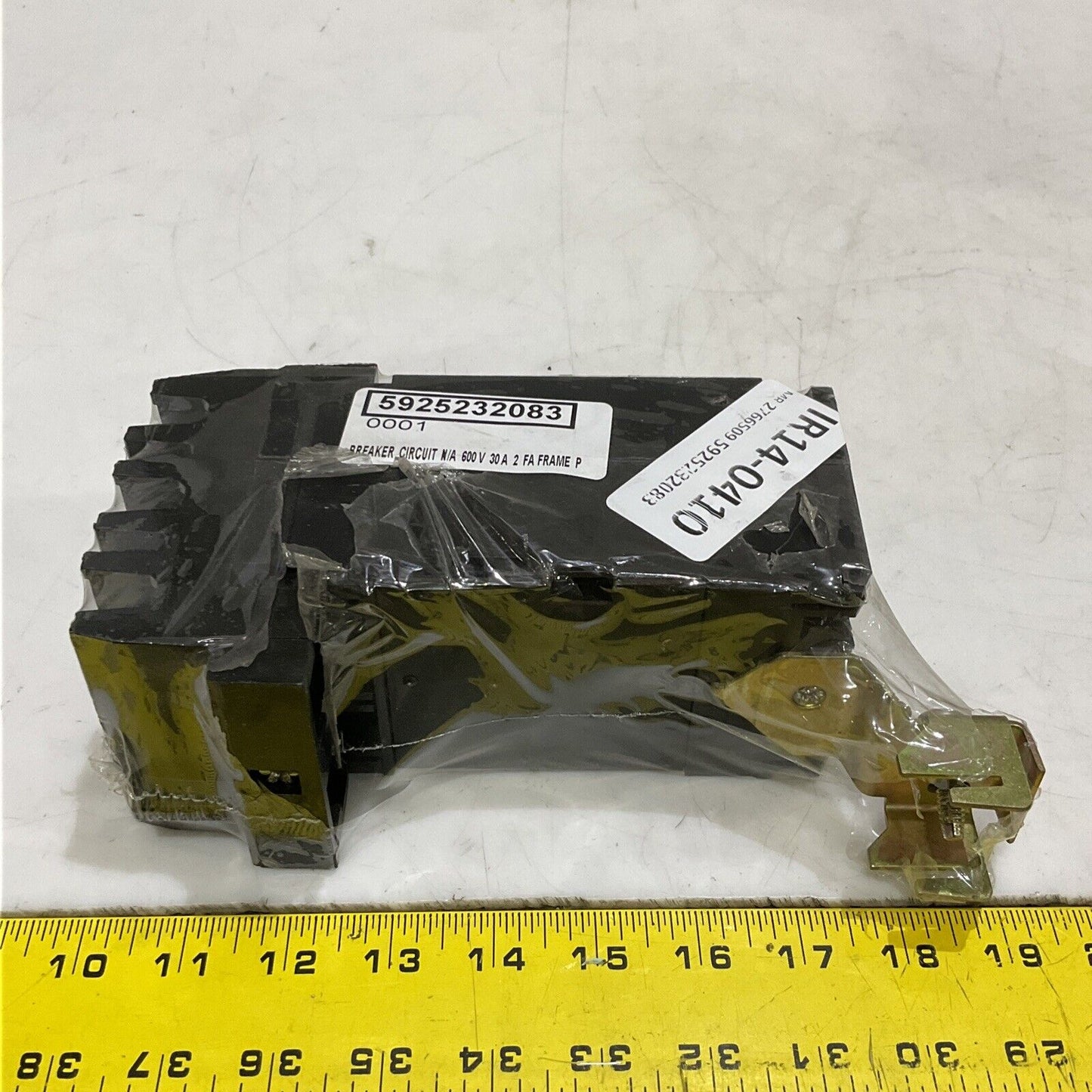 SQUARE D FH26030AC THERMAL-MAGNETIC CIRCUIT BREAKER 30A 60HZ 600VAC 250VDC 373