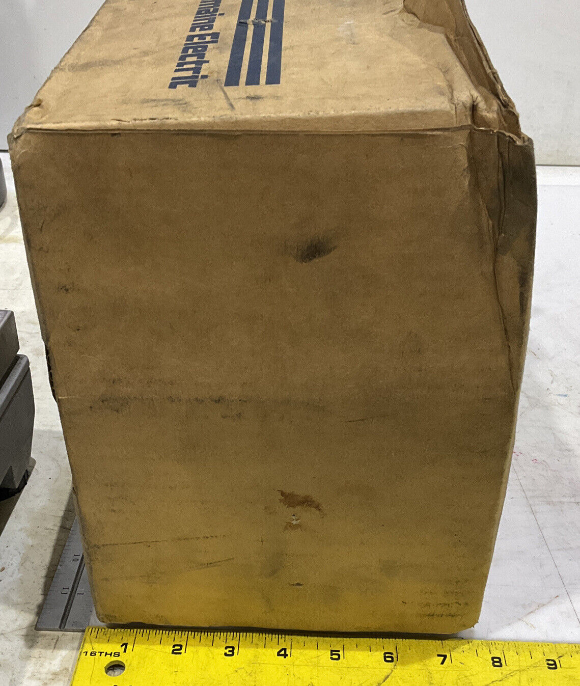 ROMAINE ELECTRIC 36-8367 ALTERNATOR 881