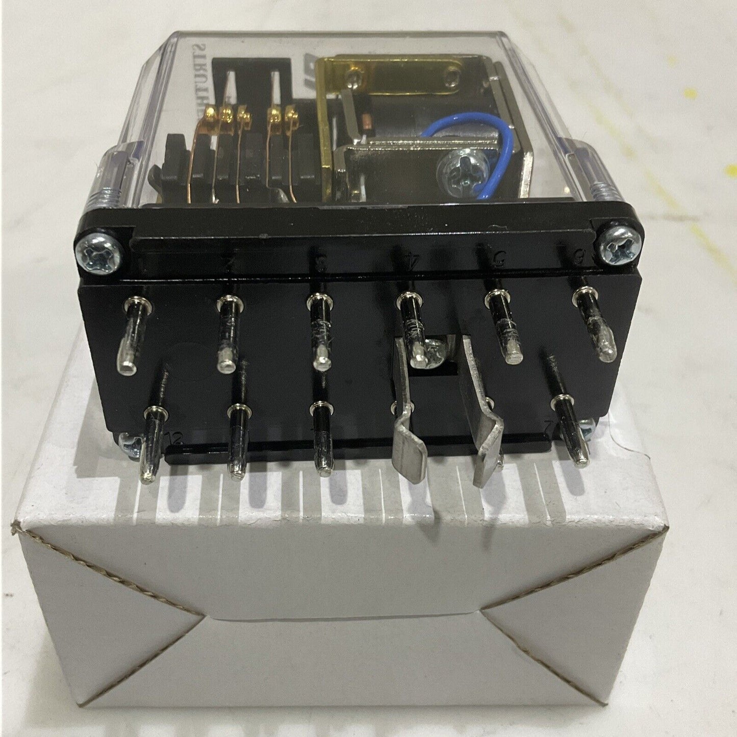 STRUTHERS-DUNN 219BBXP P198004 RELAY 50/60HZ 10A 120VAC LOT OF 4 373