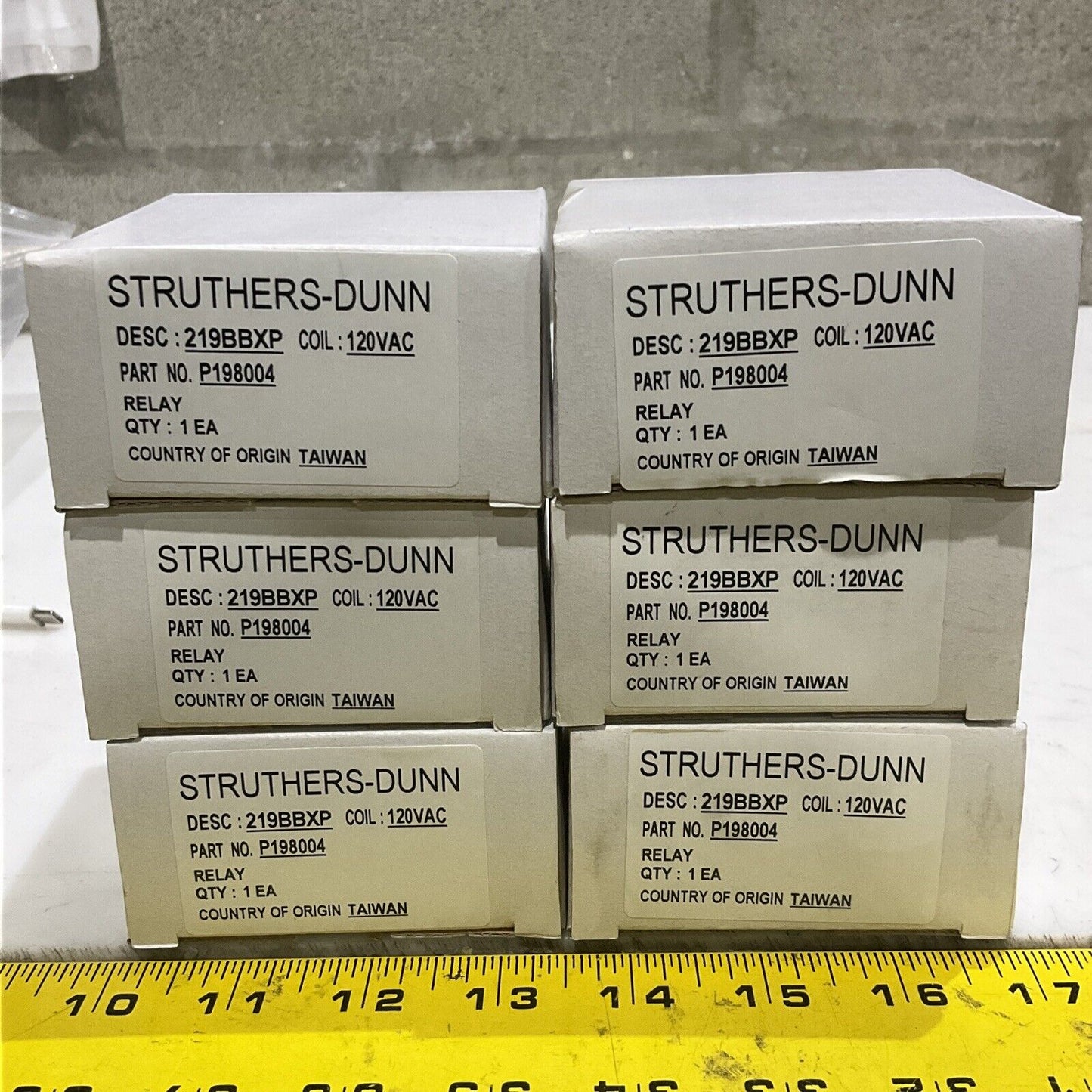 STRUTHERS-DUNN 219BBXP P198004 RELAY 50/60HZ 10A 120VAC LOT OF 4 373