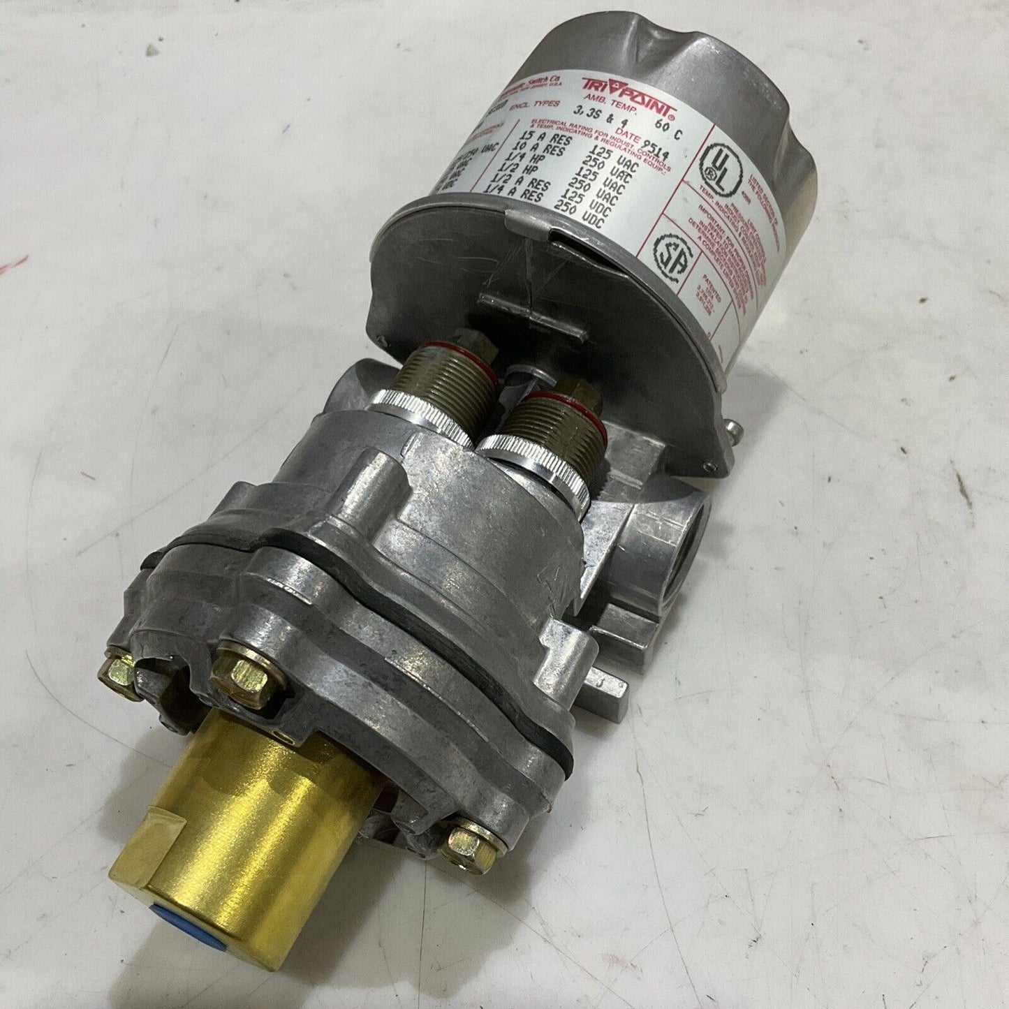 ASCO SC31D A329050 TRI POINT AUTOMATIC SWITCH 125/250 VAC 373