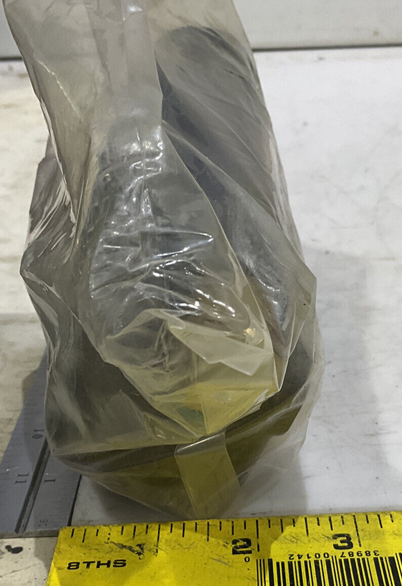 NAPA 1315058 MASTER CYLINDER 881