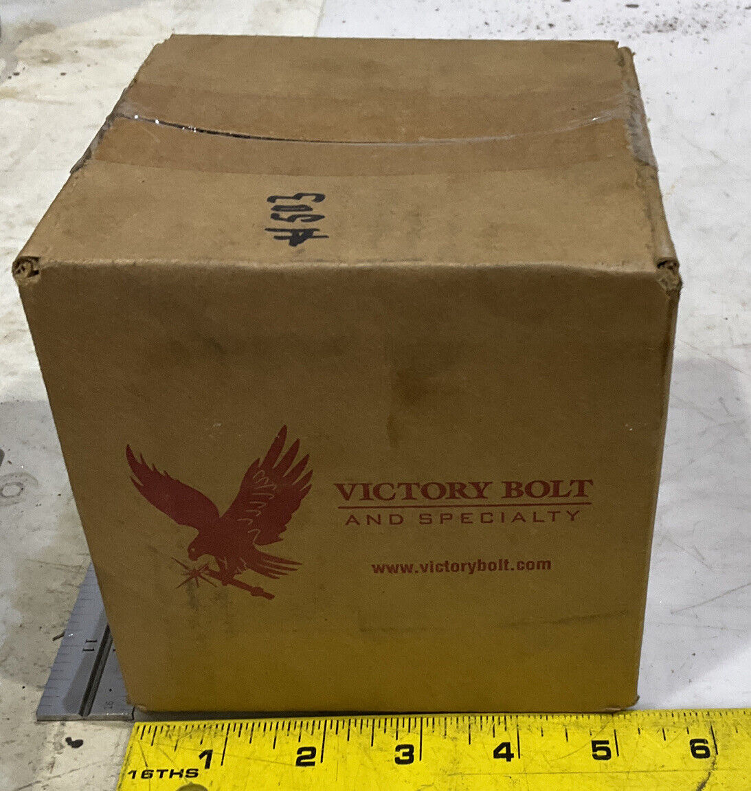 VICTORY BOLT 3410 NUT 18-8 LOT OF 100 881