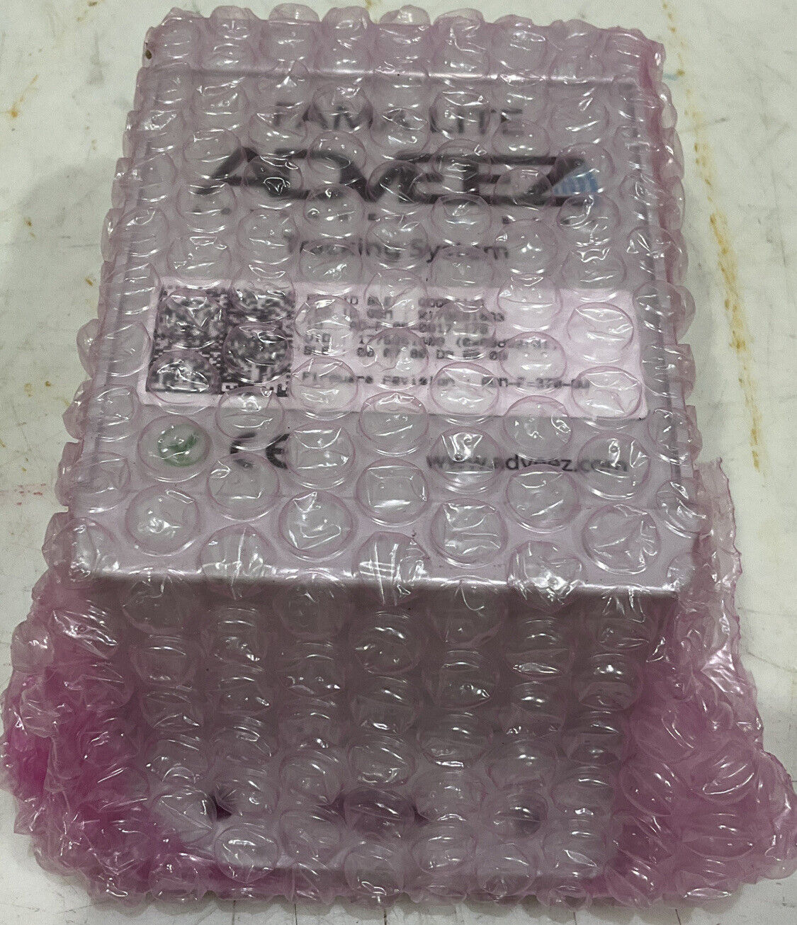 FAMALITE ADVEEZ ADM-F-370-0W TRACKING SYSTEM 881