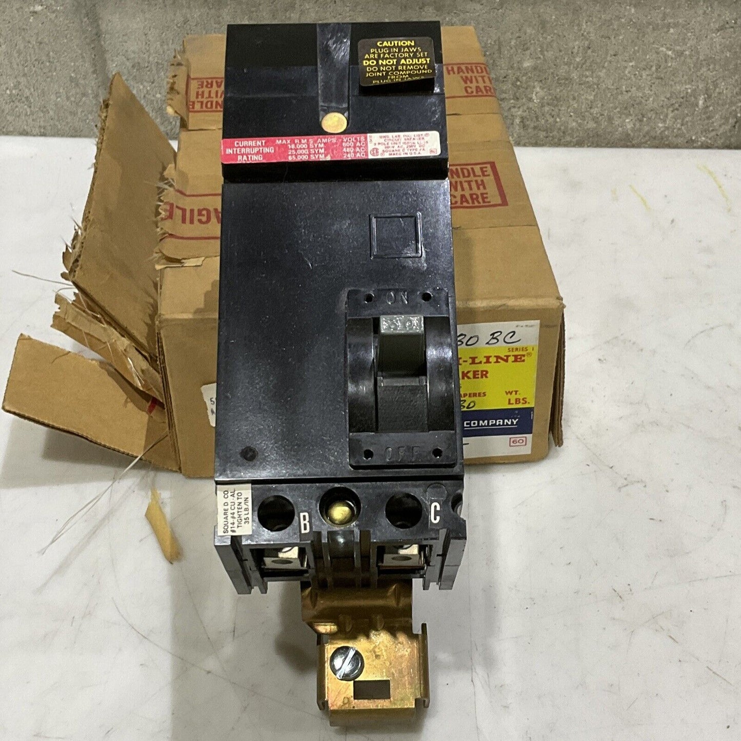 SQUARE D FH-26030BC CIRCUIT BREAKER I-75,000 I-LINE 600AC 250DC 2P 30AMP 373