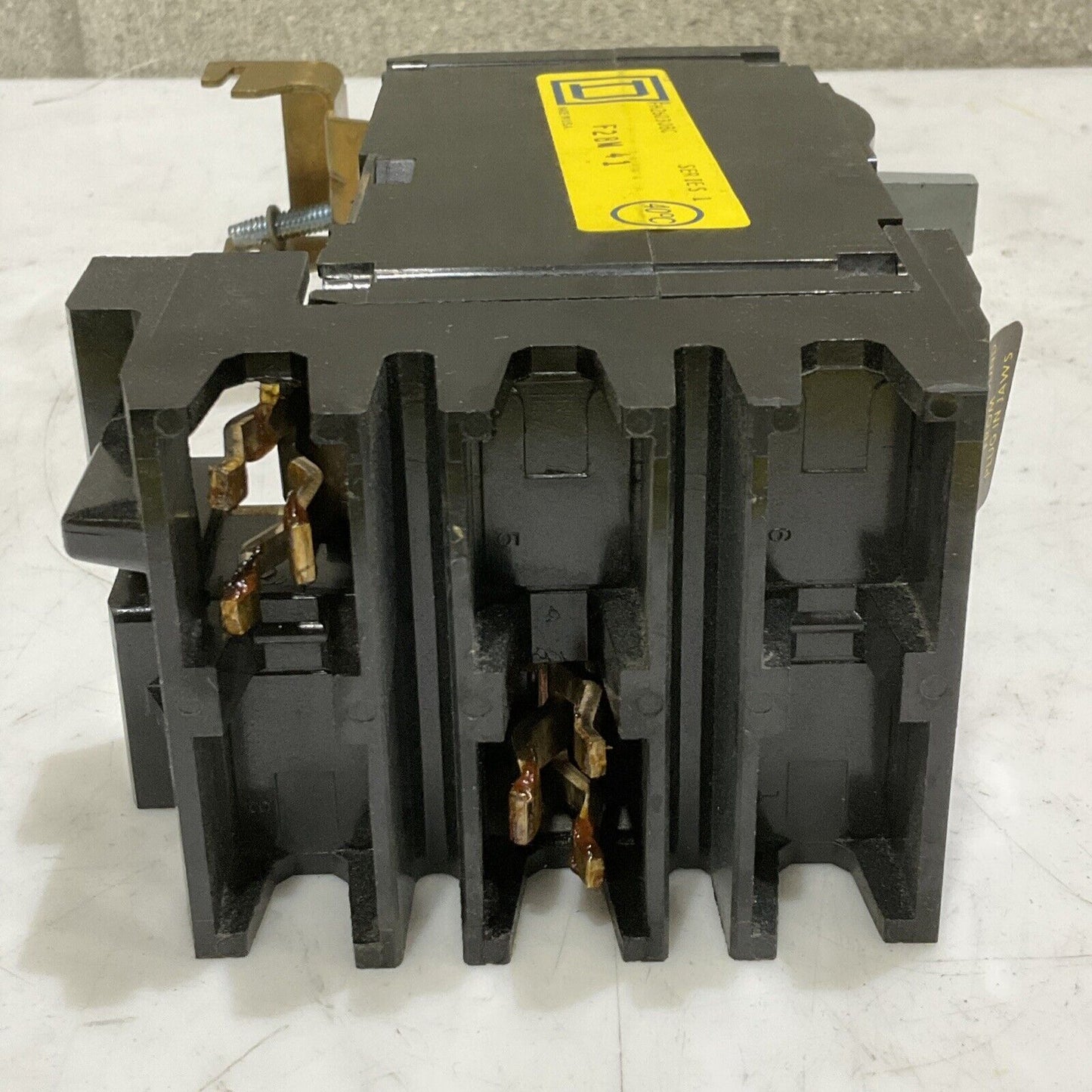 SQUARE D FH-26030BC CIRCUIT BREAKER I-75,000 I-LINE 600AC 250DC 2P 30AMP 373