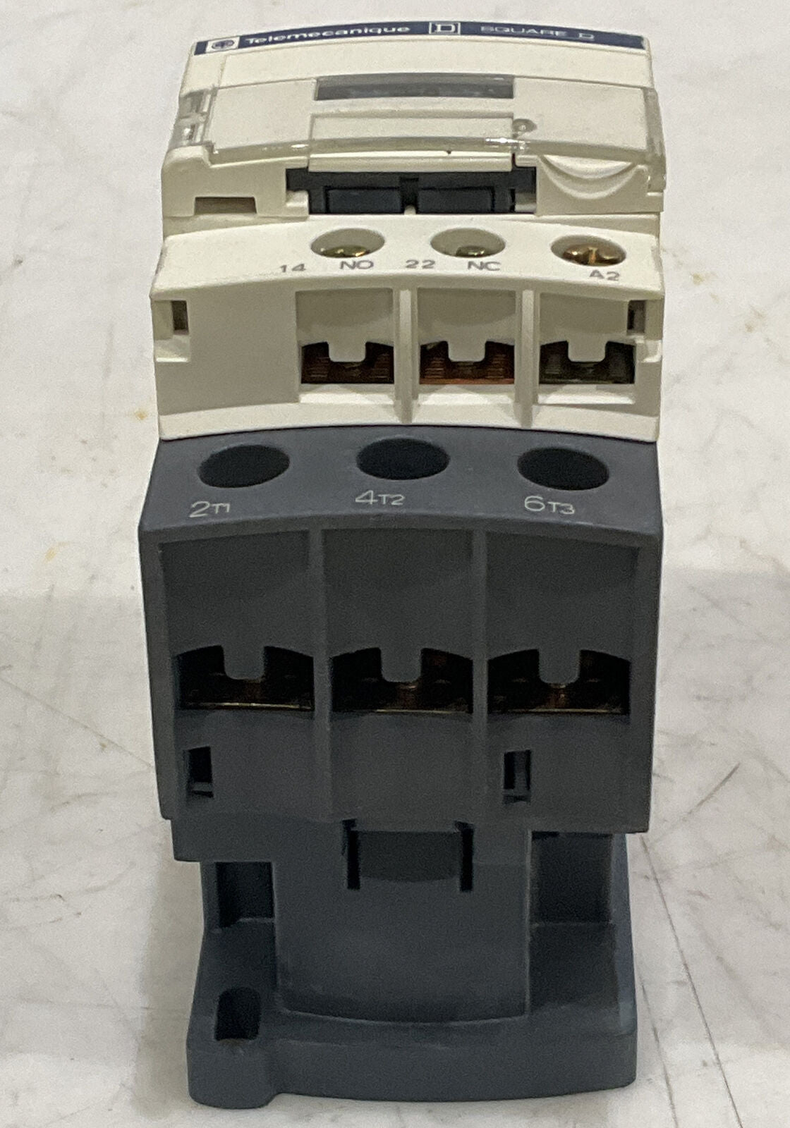 SQUARE D LC1D32 CONTACTOR 881