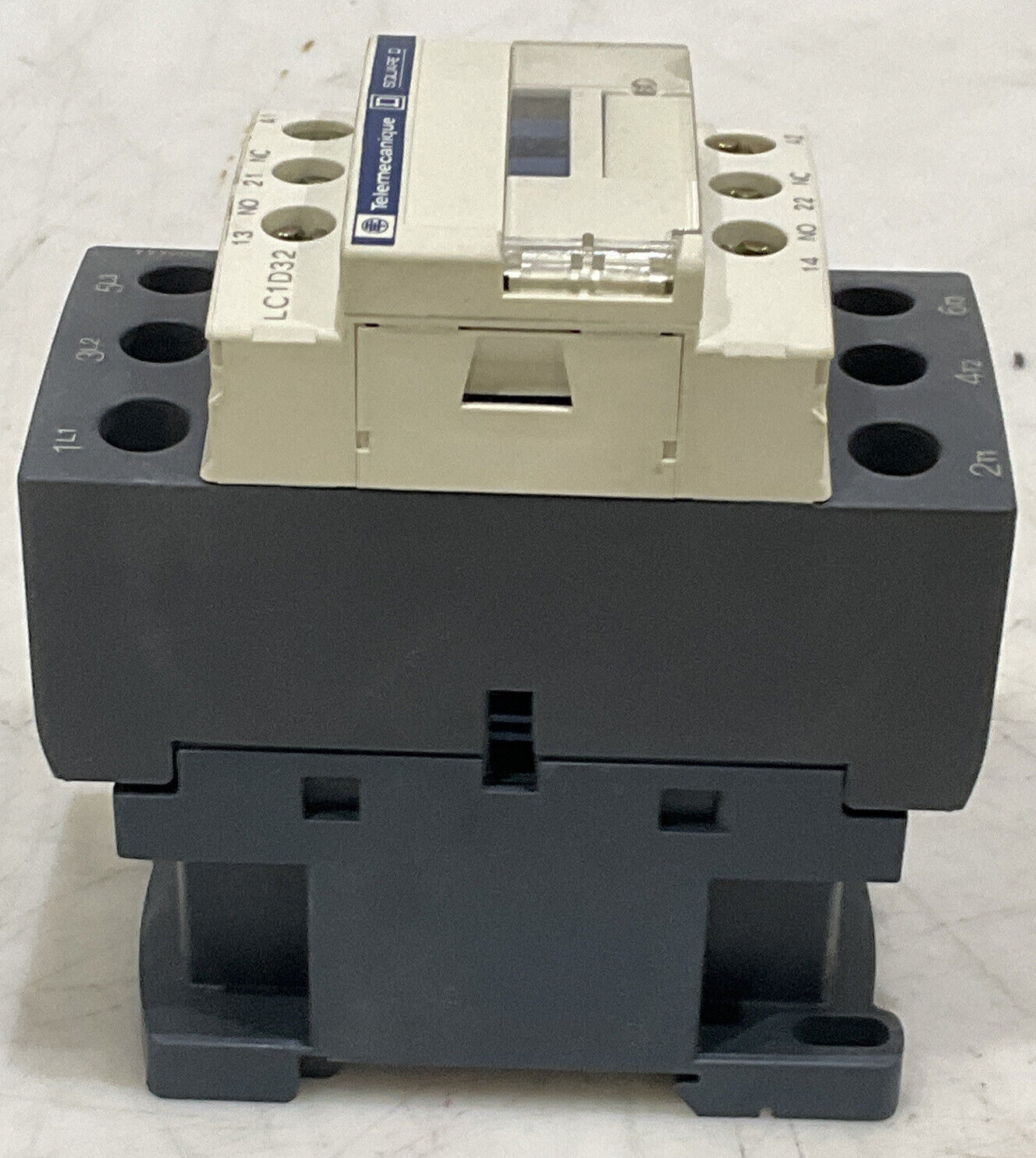 SQUARE D LC1D32 CONTACTOR 881