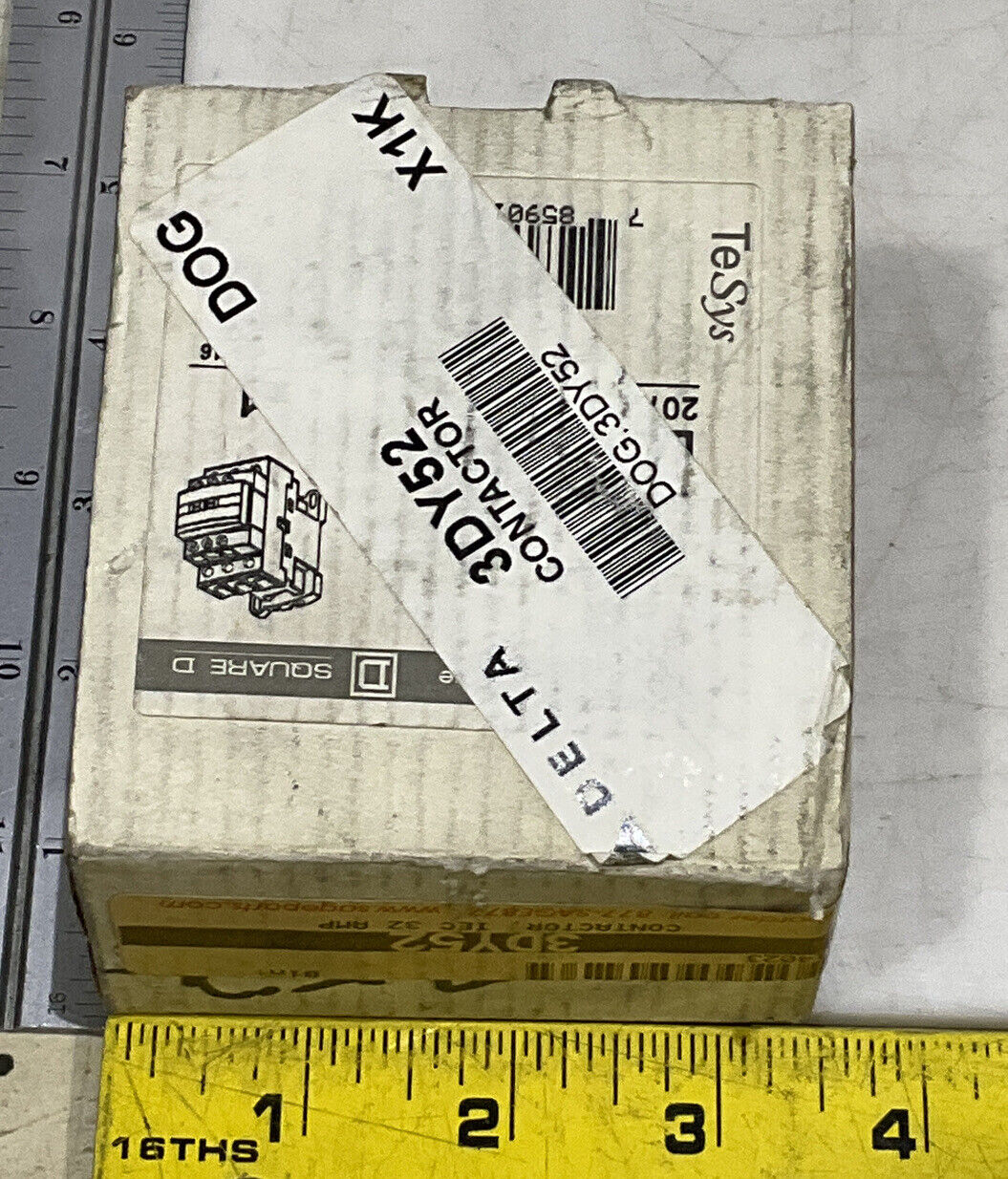 SQUARE D 3DY52 CONTACTOR LC1D32 881