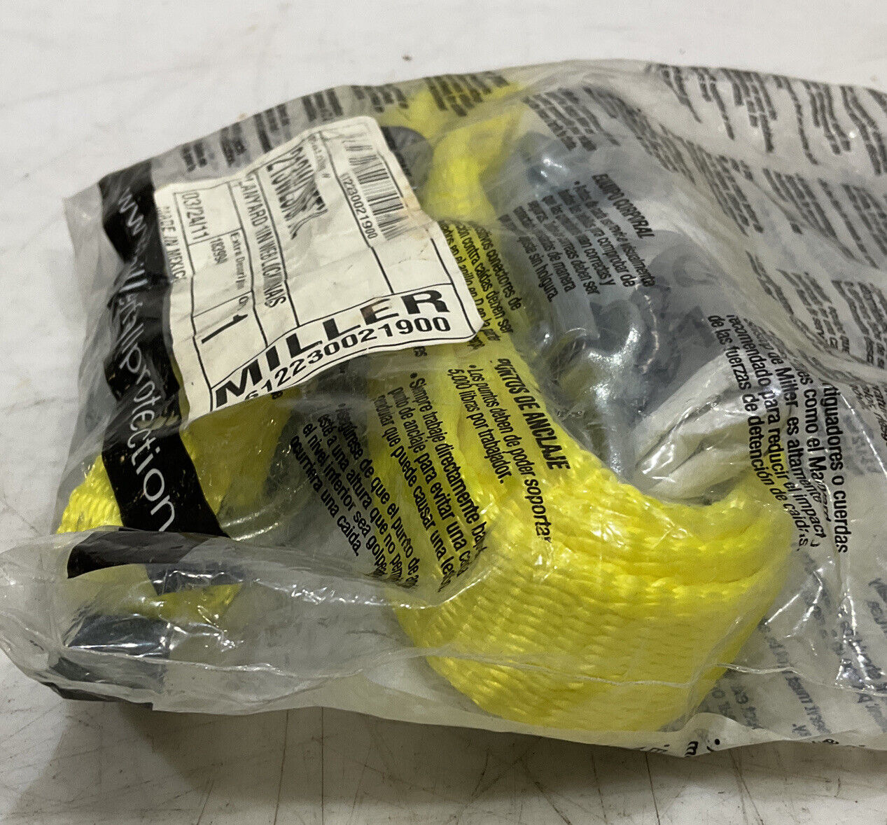 MILLER 213WLS/6FTYL LANYARD 1 INCH WEB LOCKING SNAPS 881