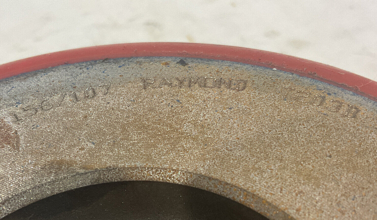 RAYMOND T203B 156/107 POLYWHEEL 881