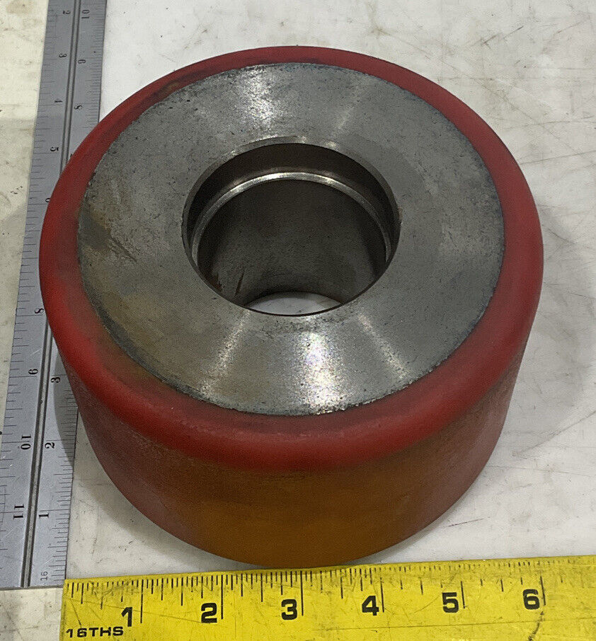 RAYMOND T203B 156/107 POLYWHEEL 881