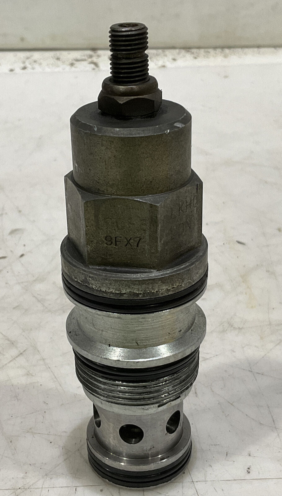 SUN HYDRAULICS 9GF6 LKHOLDN HYDRAULIC VALVE 881