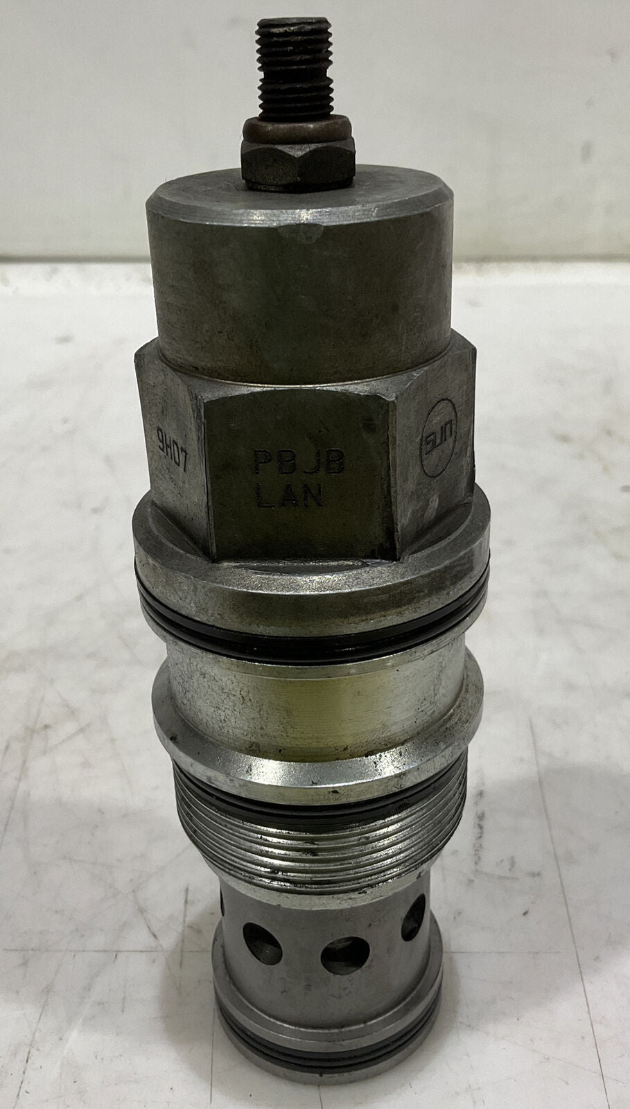 SUN HYDRAULICS 9HD7 PBJBLAN HYDRAULIC VALVE 881
