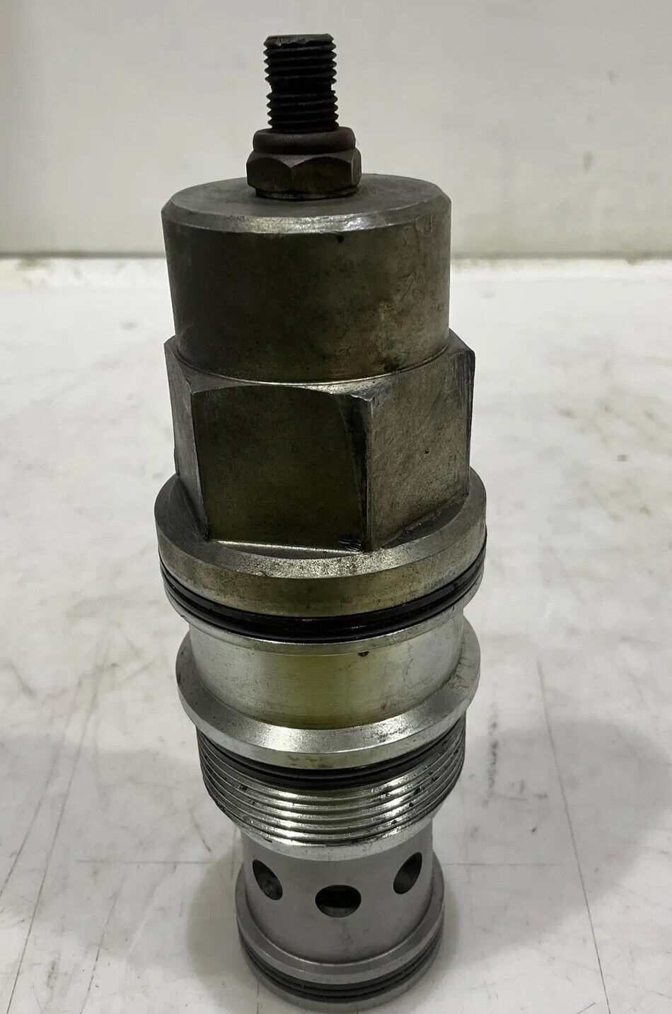 SUN HYDRAULICS 9HD7 PBJBLAN HYDRAULIC VALVE 881