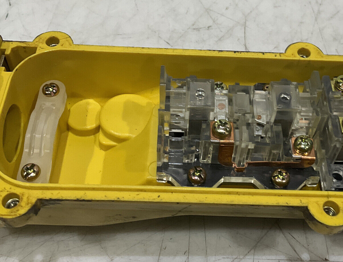 INSUL-8 PENDANT PUSH BUTTON STATION 876