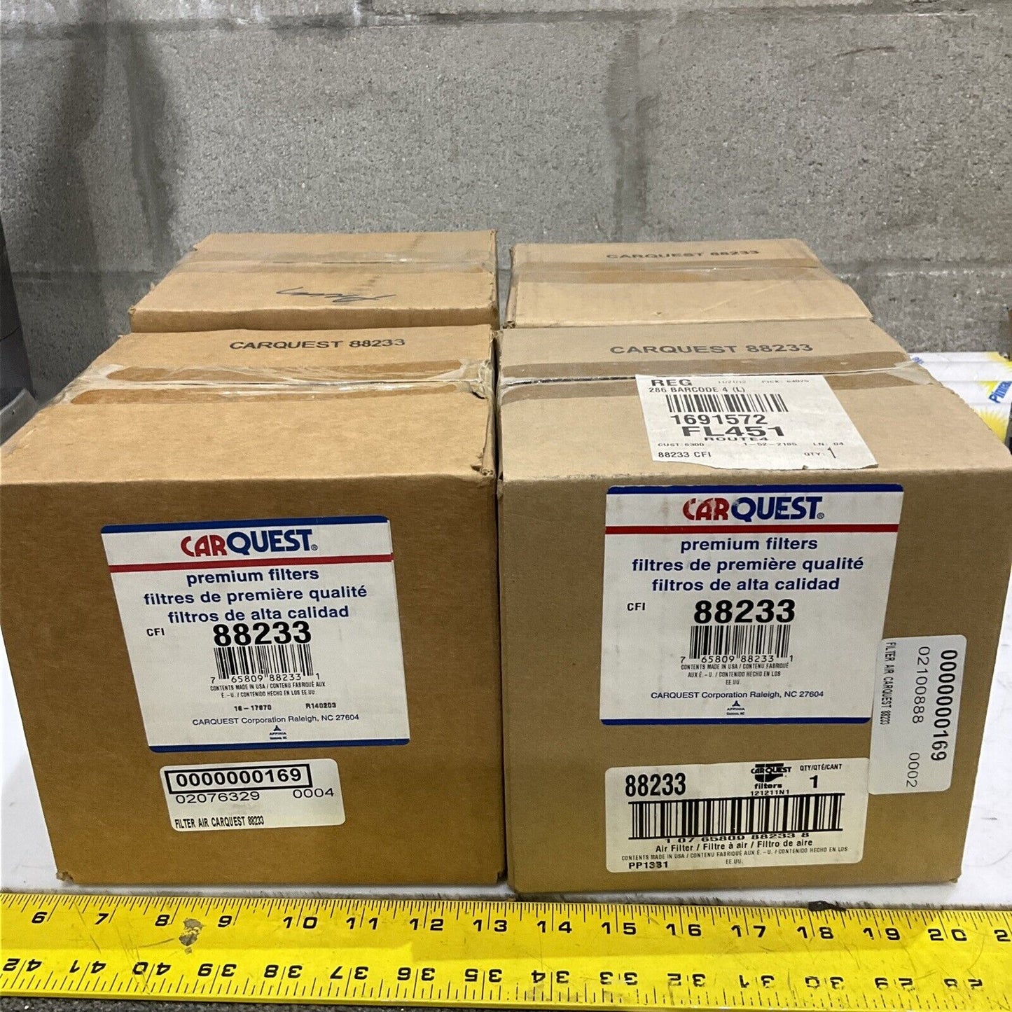 CARQUEST 88233 AIR FILTER LOT OF 4 373