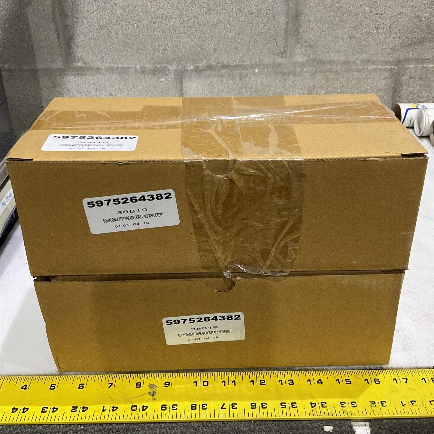 APPLETON APP T200-A 2" ALUMINUM THREADED CONDUIT BODY FORM 85 T200A LOT OF 2 373