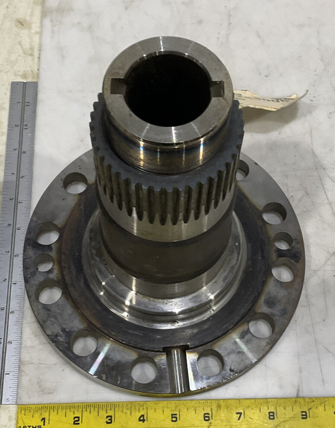 TUG 4466 253 005 4466 353 068 STEERING HUB 881